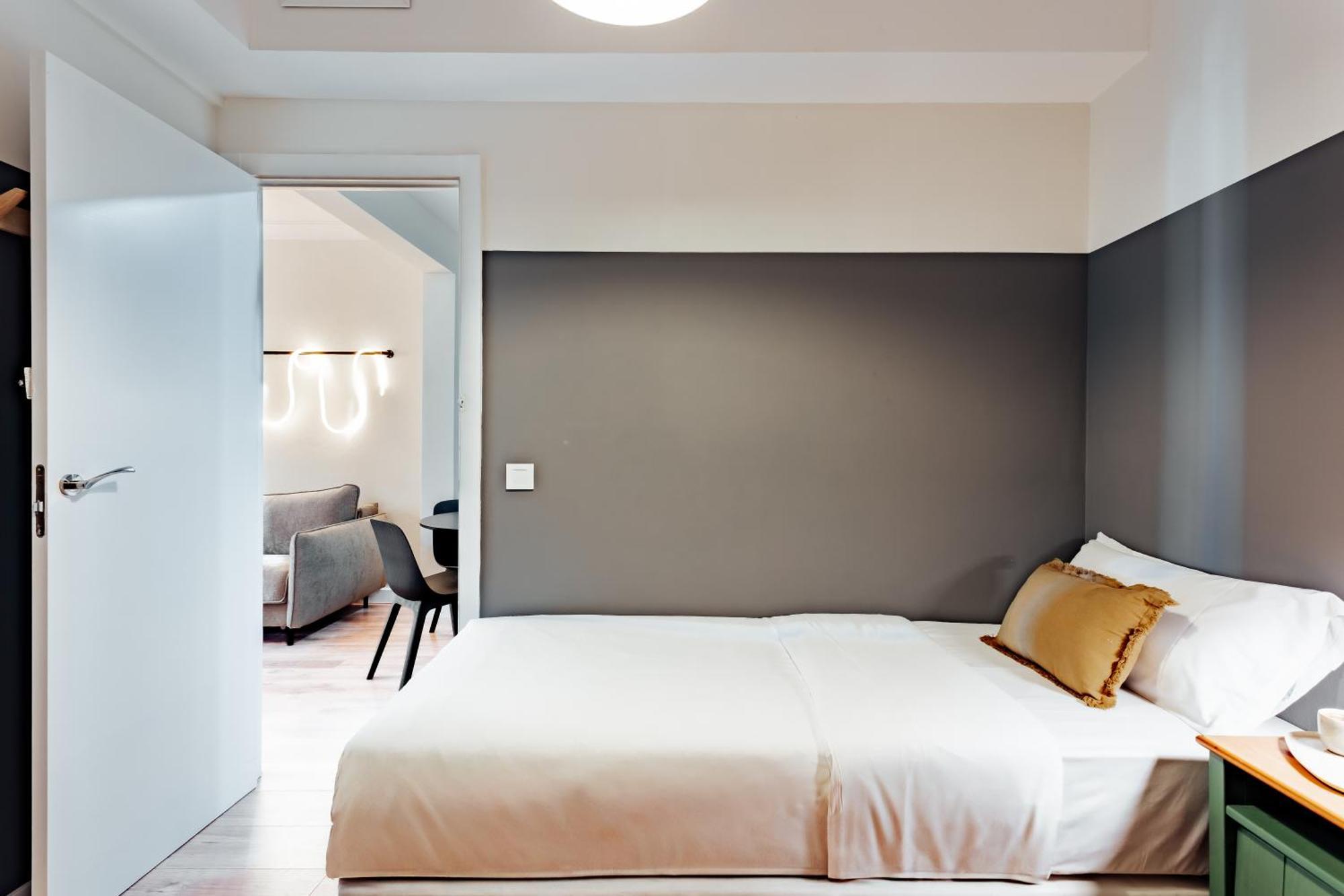 Santiago Apartments By Olala Homes L'Hospitalet de Llobregat Exterior photo